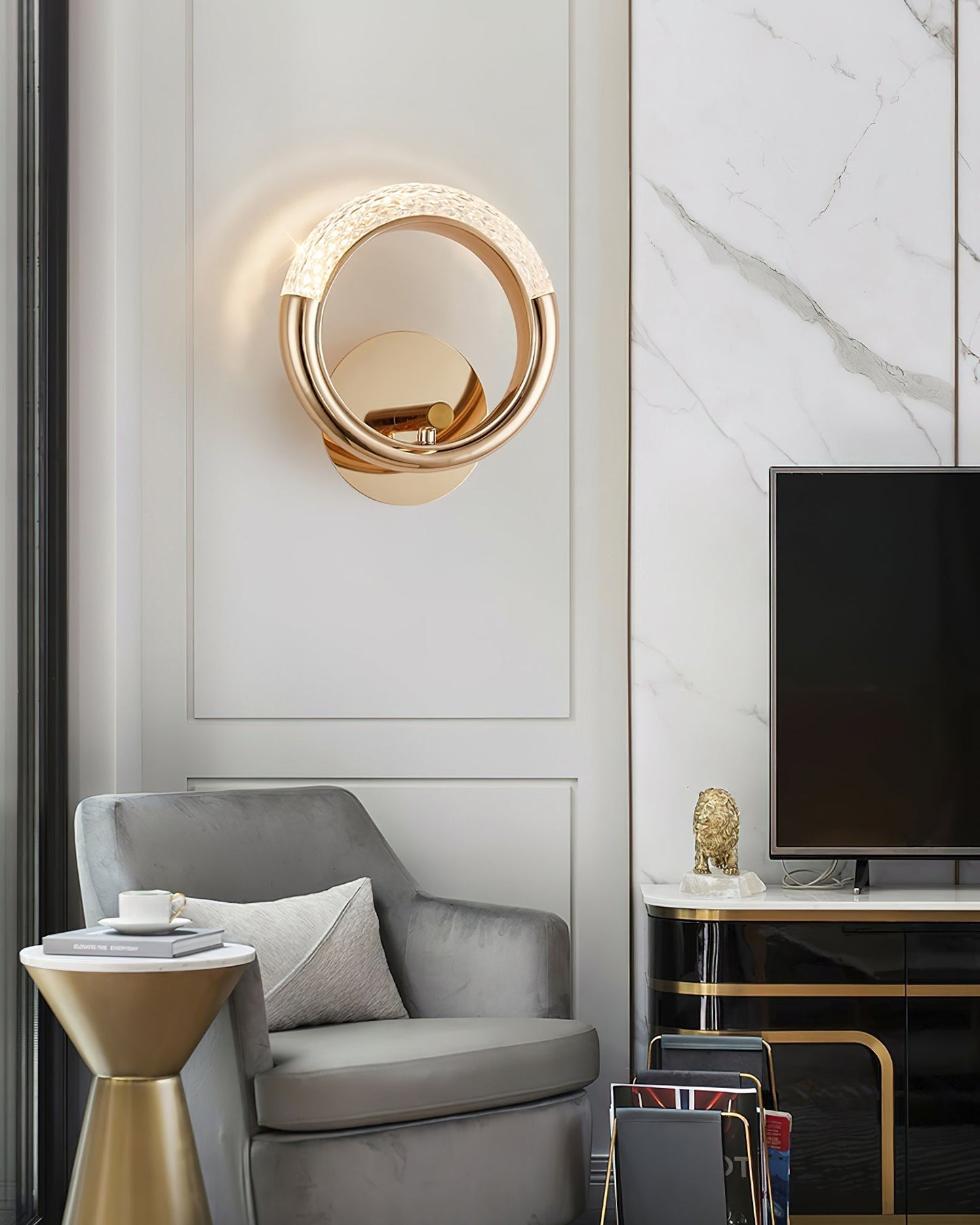 Adaptable Angle Rotatable Wall Lamp - Luxurious Metallic Design