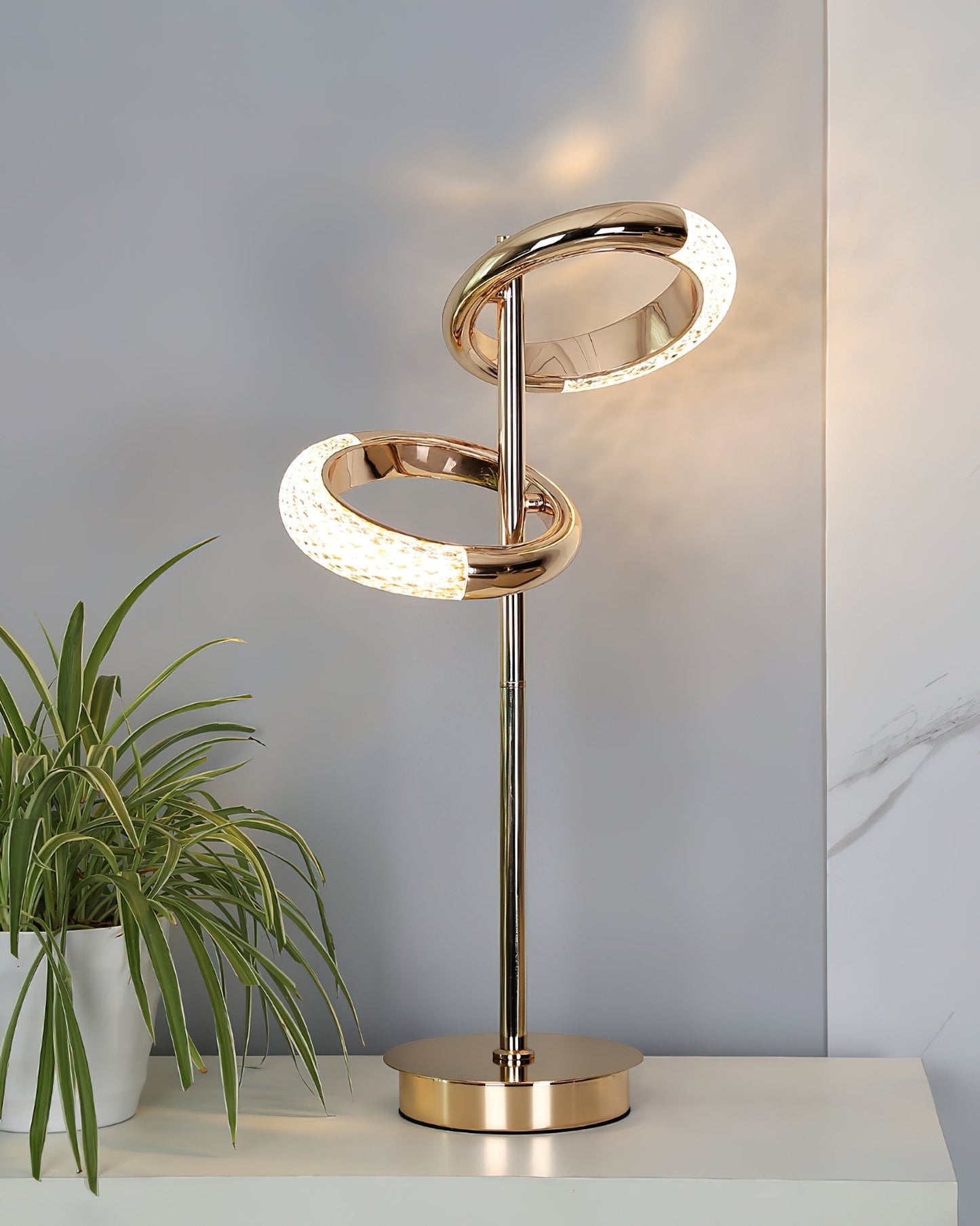 Adjustable Nordic Style Wall Lamp with Rotatable Design