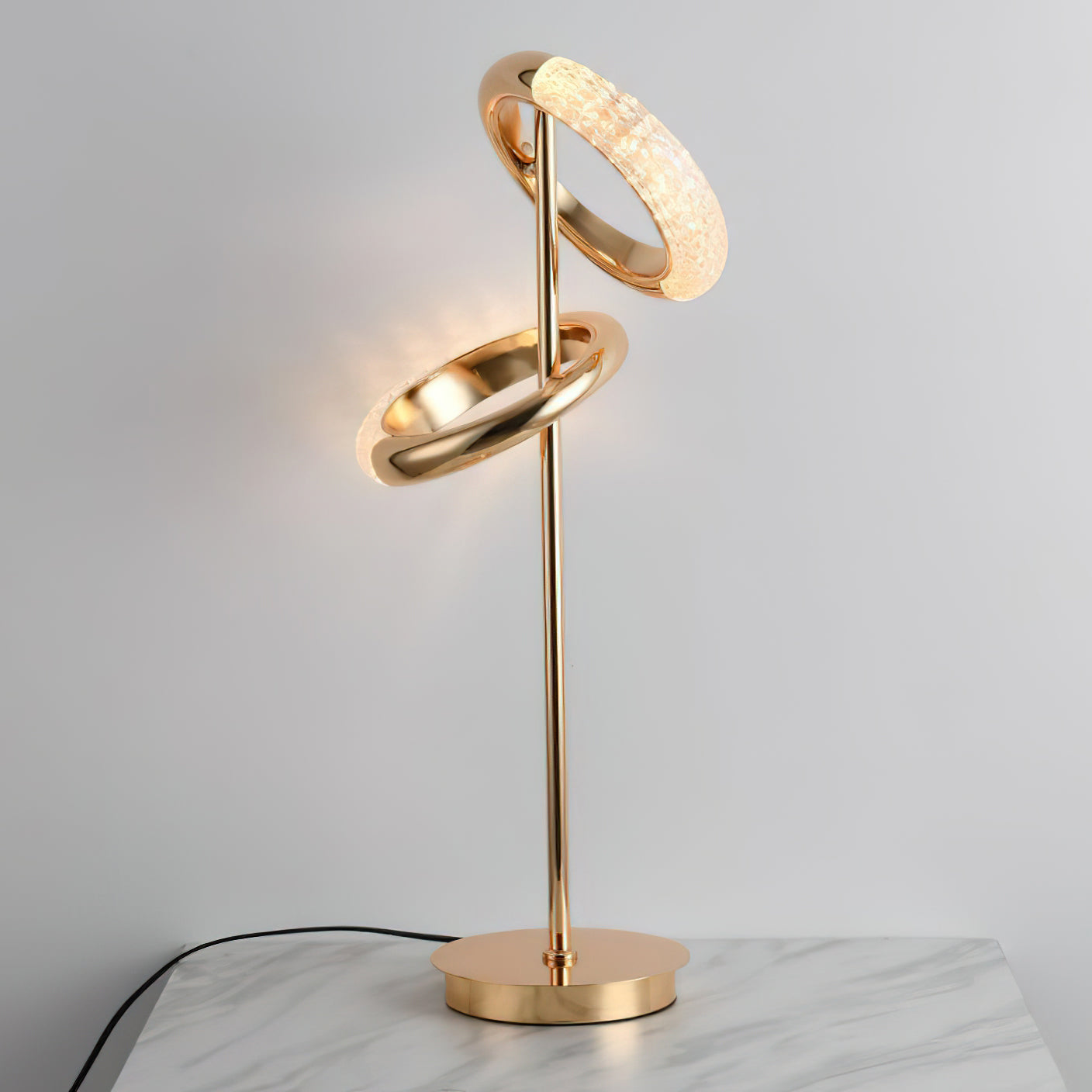 Adjustable Nordic Style Wall Lamp with Rotatable Design