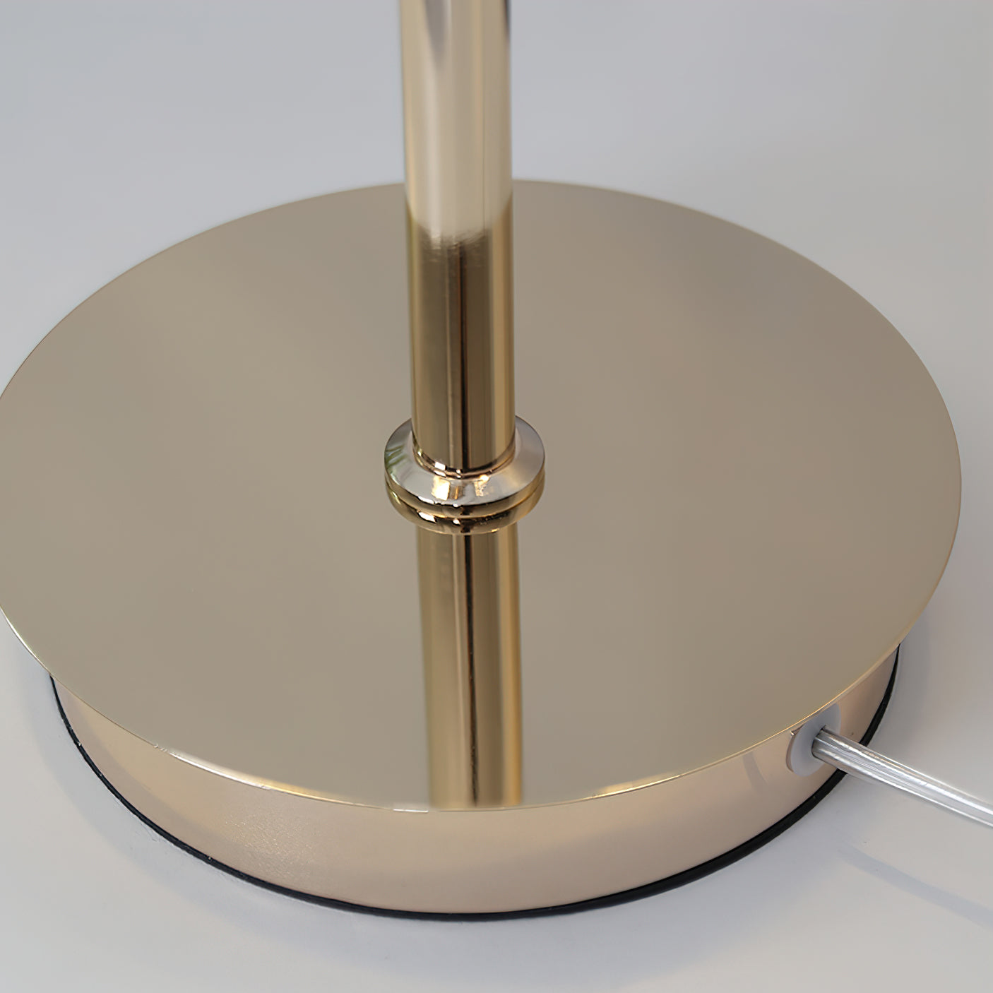 Adjustable Nordic Style Wall Lamp with Rotatable Design