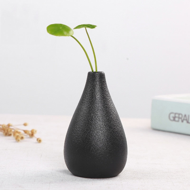 Black Ceramic Vase for Home and Garden