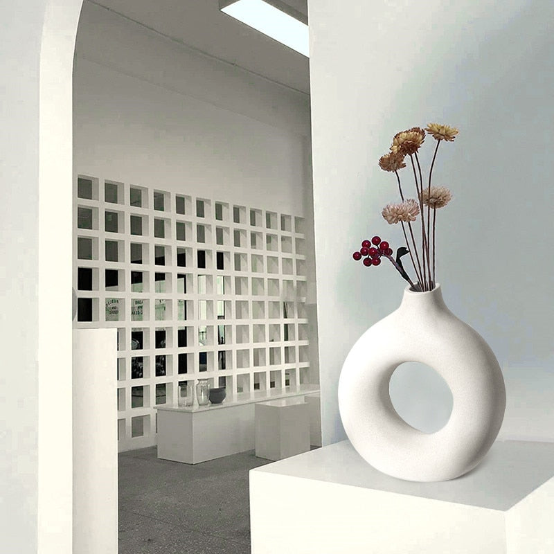 Ceramic Donut Shape Vase for Modern Home Decor