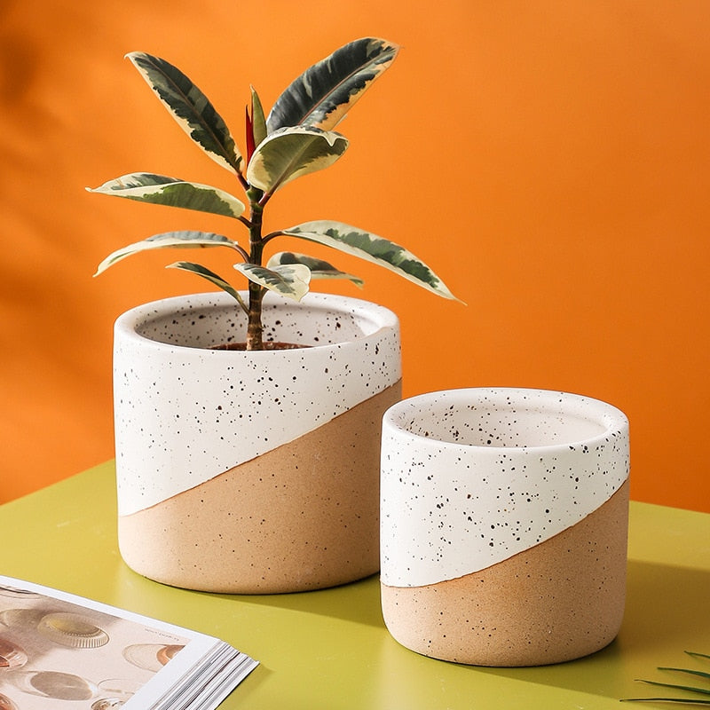 Ceramic Flowerpot in Linen - Small, Medium, Large