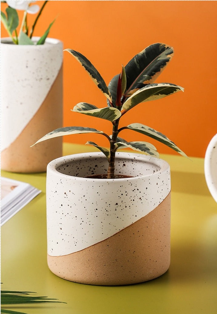 Ceramic Flowerpot in Linen - Small, Medium, Large