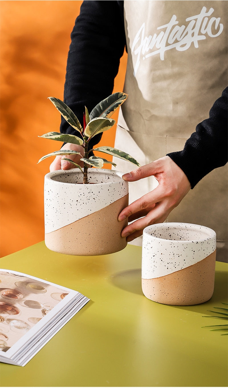 Ceramic Flowerpot in Linen - Small, Medium, Large