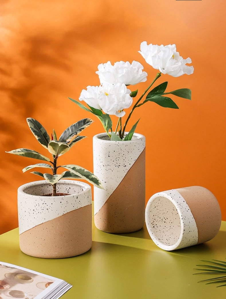 Ceramic Flowerpot in Linen - Small, Medium, Large