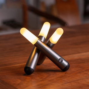 Cordless Kinetic Rotation LED Table Lamp