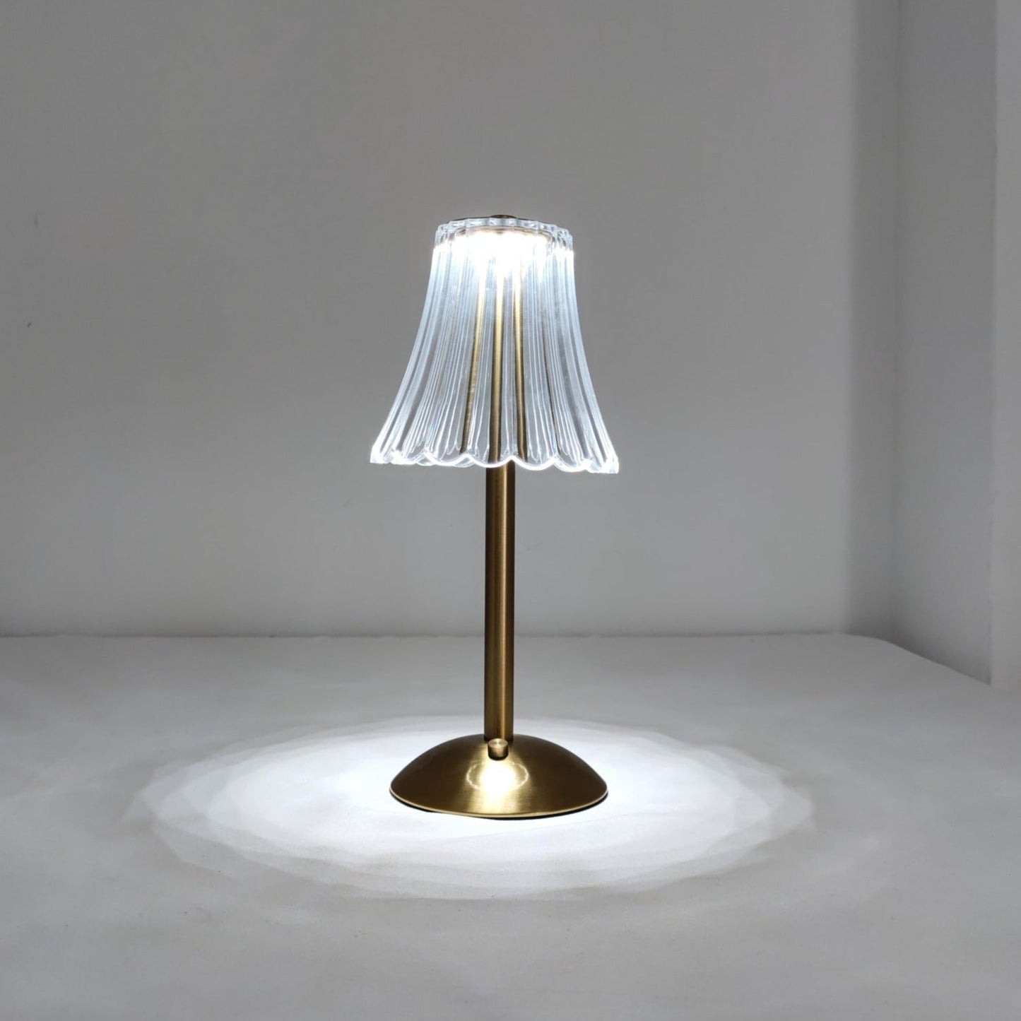 Cordless Table Lamp with Supreme Durability and Beautiful Design