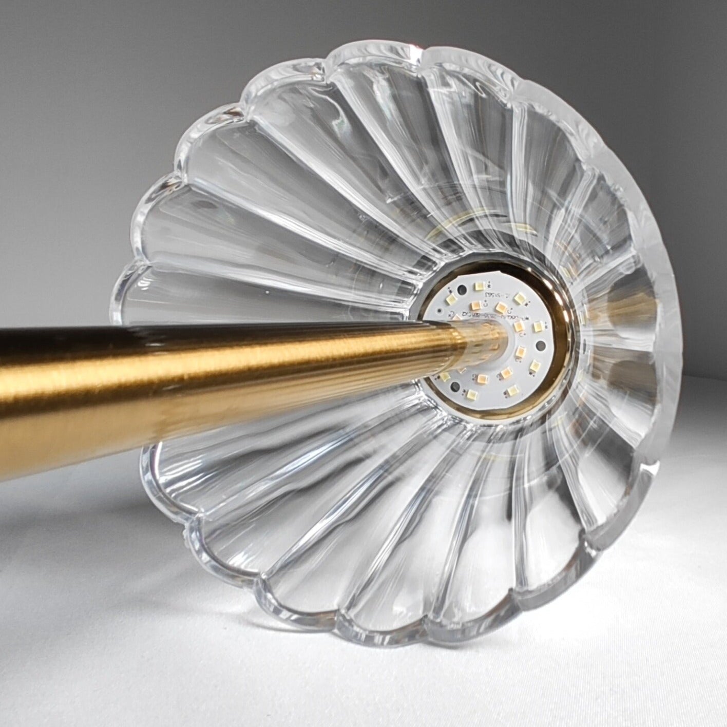 Cordless Table Lamp with Supreme Durability and Beautiful Design
