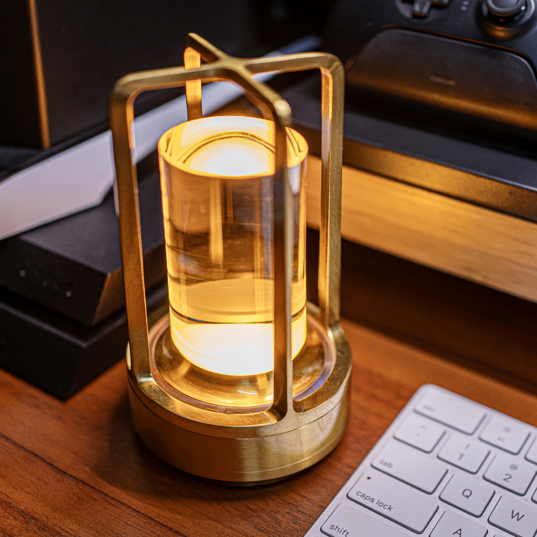 Crystal Lantern Table Lamp with Touch Sensor - Wireless LED Light