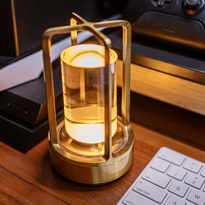 Crystal Lantern Table Lamp with Touch Sensor - Wireless LED Light