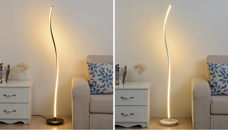 Floor Lamp with Remote Control and 3 Light Temperatures