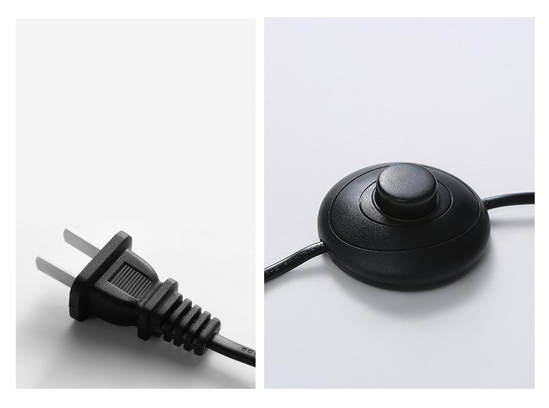 Floor Lamp with Rotative Adjustment and Plug-in Installation
