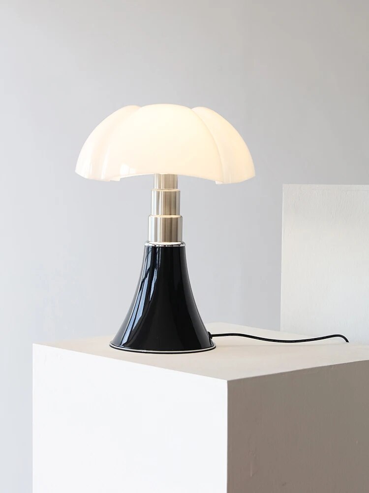 Floral Design Table Lamp with Adjustable Height and LED Light