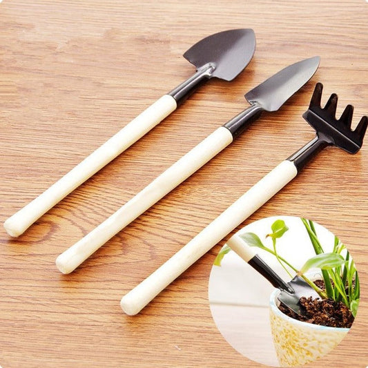 Gardening Tool Set with Durable Iron and Wood Handles