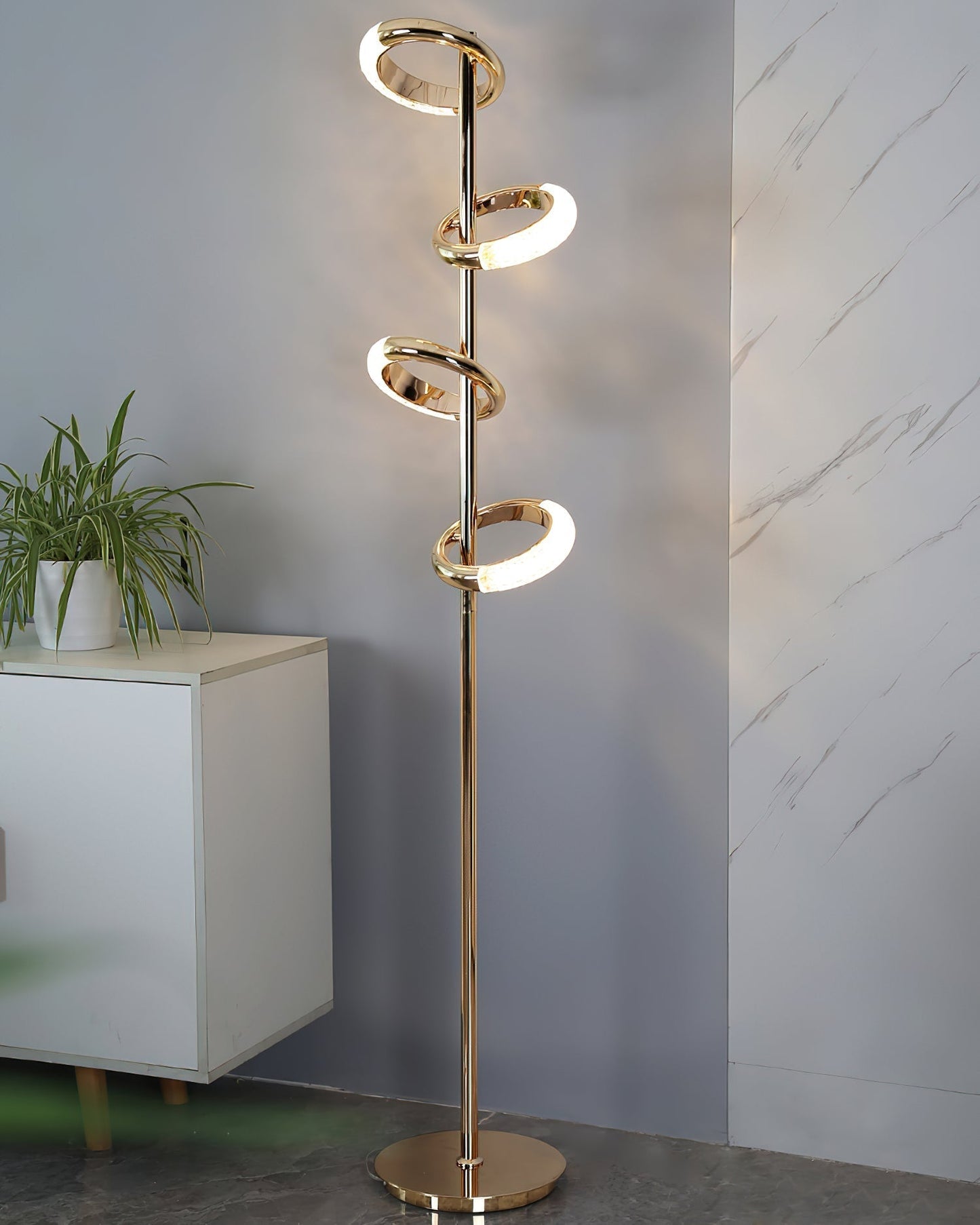 Gold Diamond-Patterned Adjustable Angles Floor Lamp