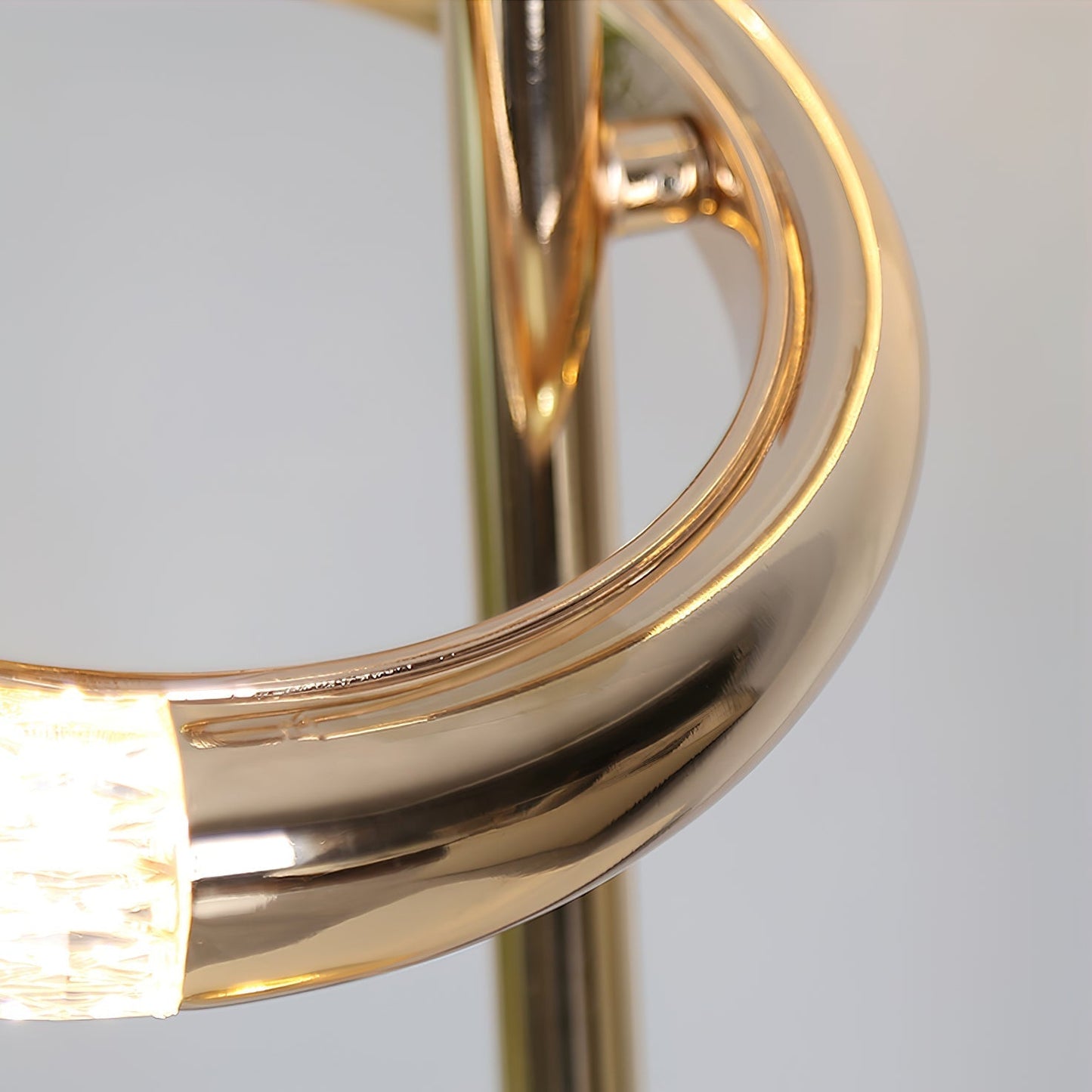 Gold Diamond-Patterned Adjustable Angles Floor Lamp