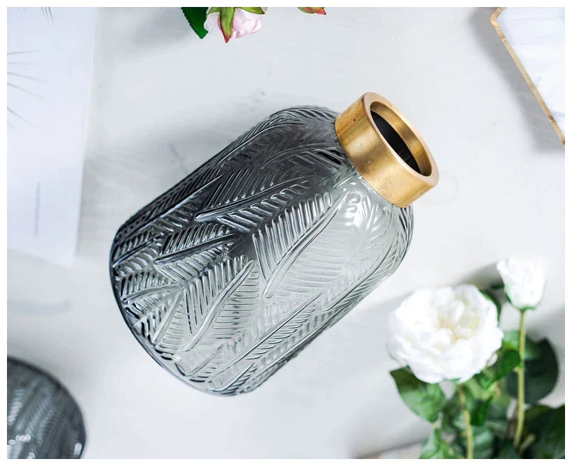 Green Glass Vase for Hydroponic Plants - Nordic Design