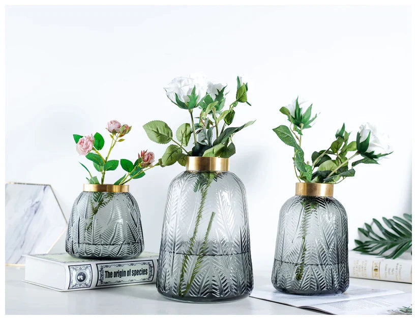 Green Glass Vase for Hydroponic Plants - Nordic Design