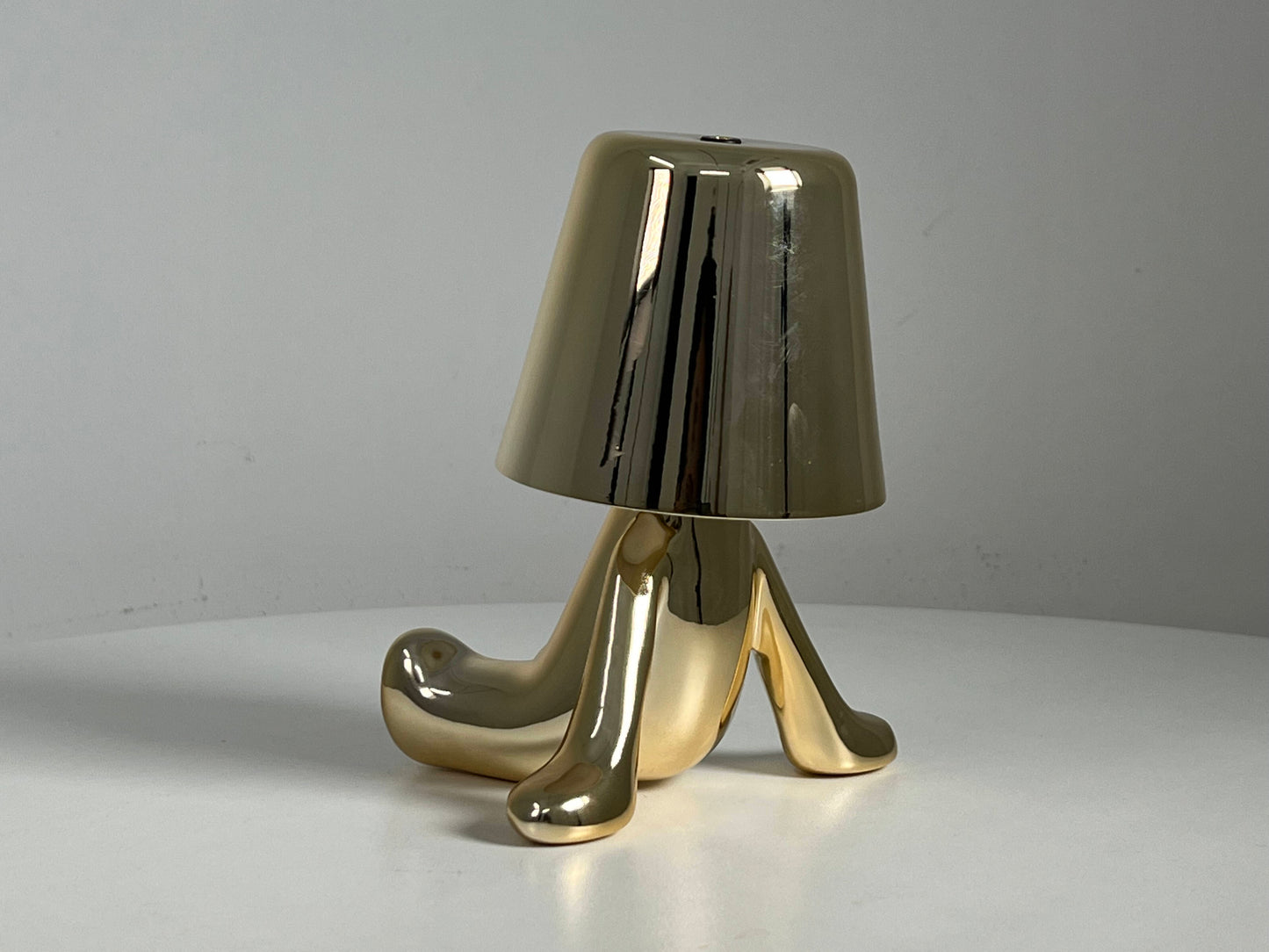 LED Table Lamp with Unique Design and High Quality