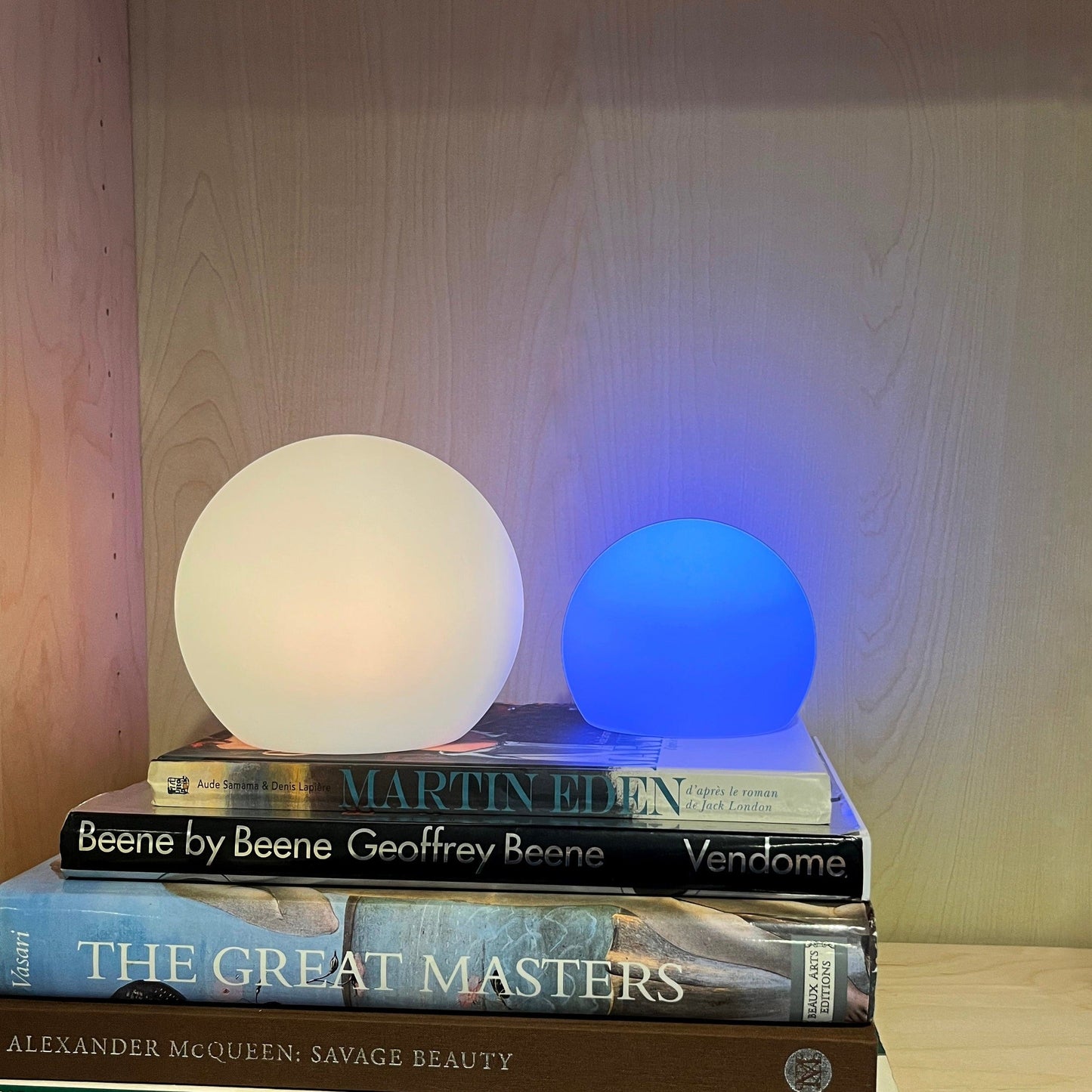 Moon Cordless LED Table Lamp with Color Control