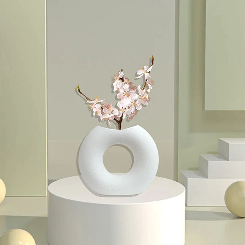 Nordic Style Ceramic Donut Vase - Modern Circular Design for Office and Living Room