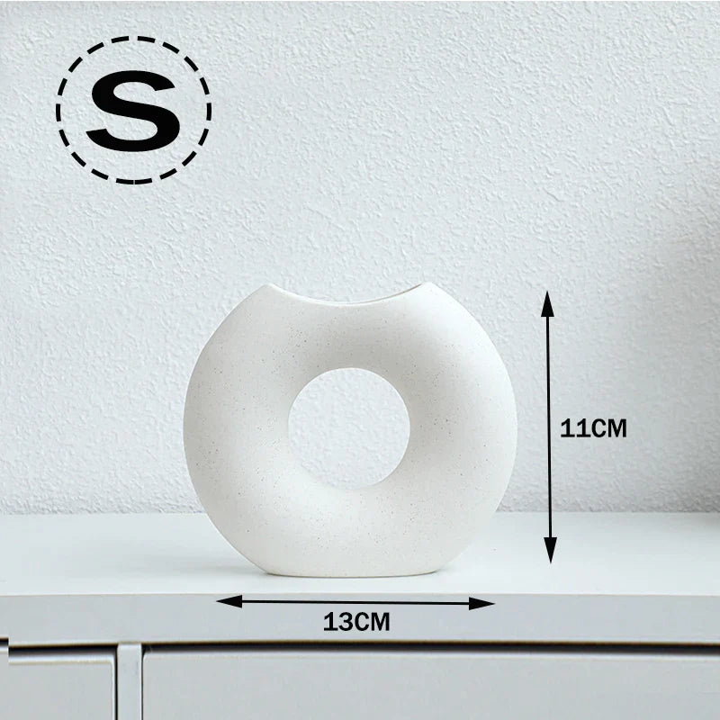 Nordic Style Ceramic Donut Vase - Modern Circular Design for Office and Living Room