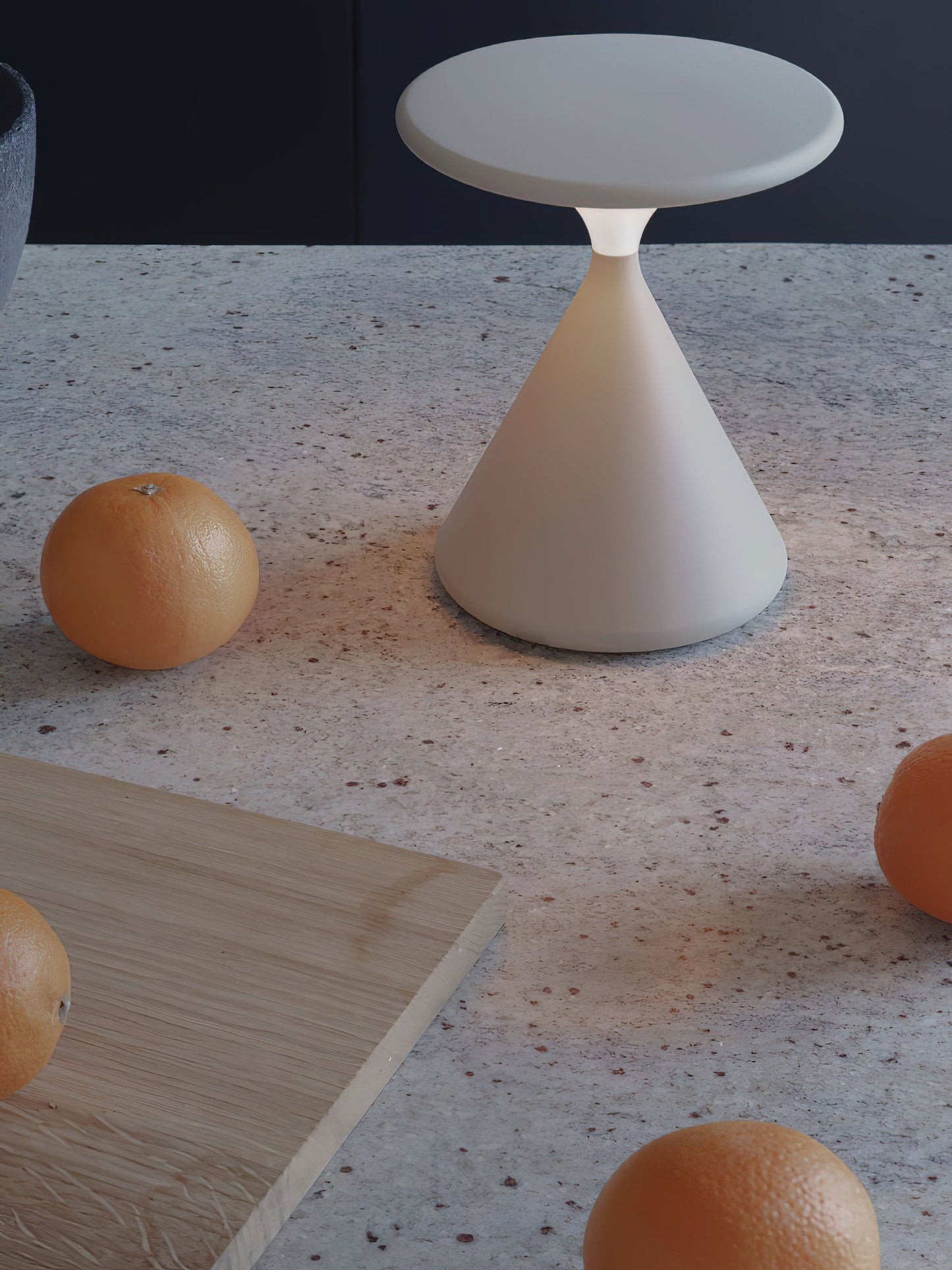 Outdoor Cordless Lamp for Portable Ambiance - Selene, Versatile and Elegant