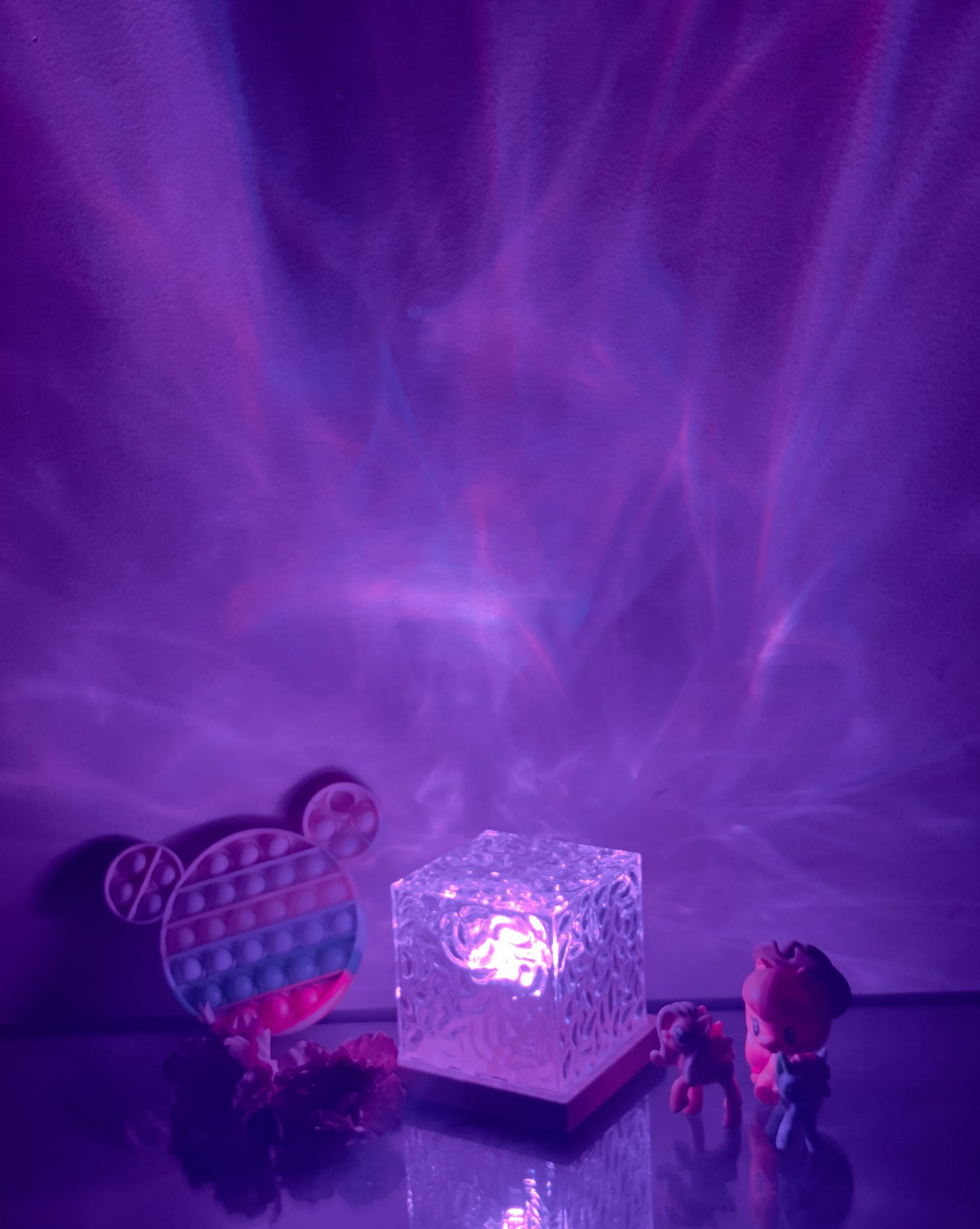Northern Lights Inspired Cube Lamp