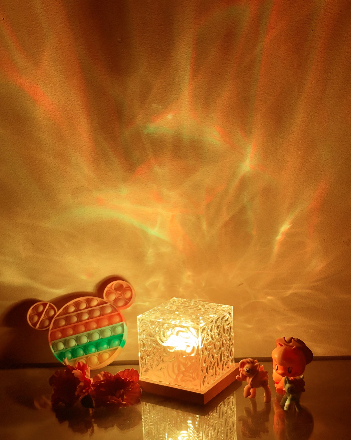 Northern Lights Inspired Cube Lamp