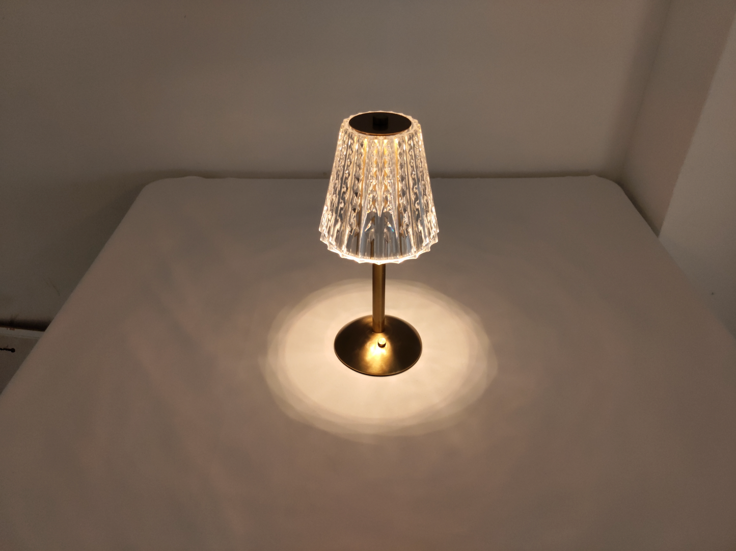 Table Lamp Tricolor Dimmable Cordless LED - Captivating View