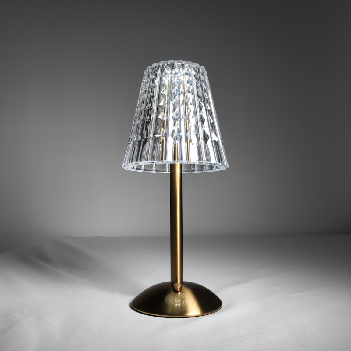 Table Lamp Tricolor Dimmable Cordless LED - Captivating View