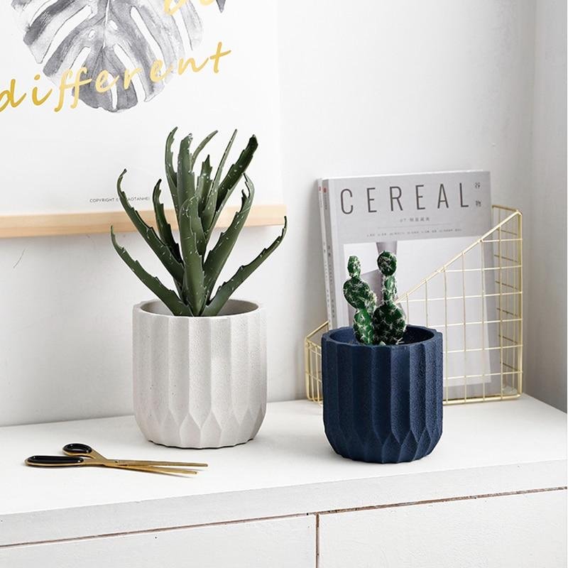 Textured Ceramic Polygon Vase - Geometric Design