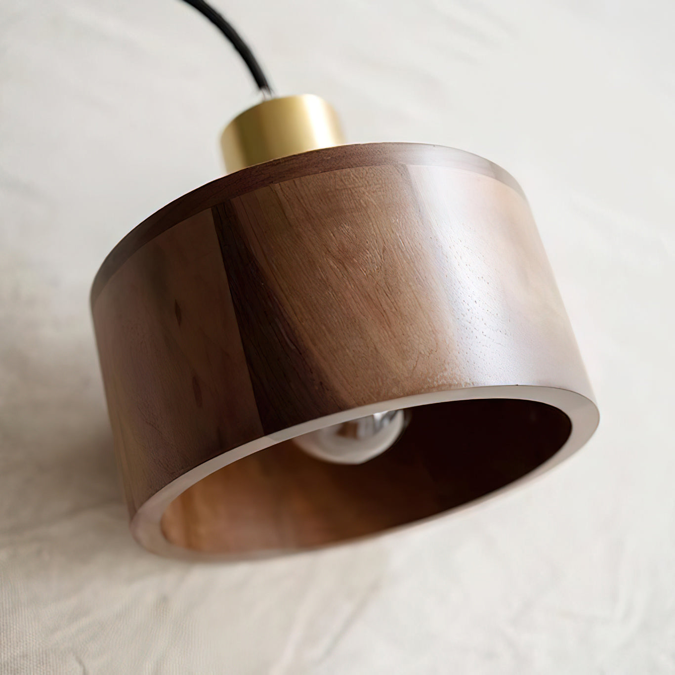 Walnut Wood Pendant Lamp - Japanese Woodworking Inspiration - Ceiling Fixture