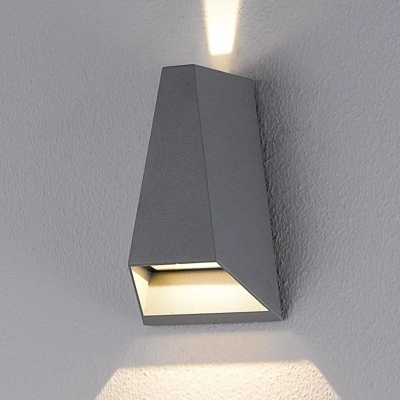 Waterproof Outdoor Pyramid LED Wall Sconce