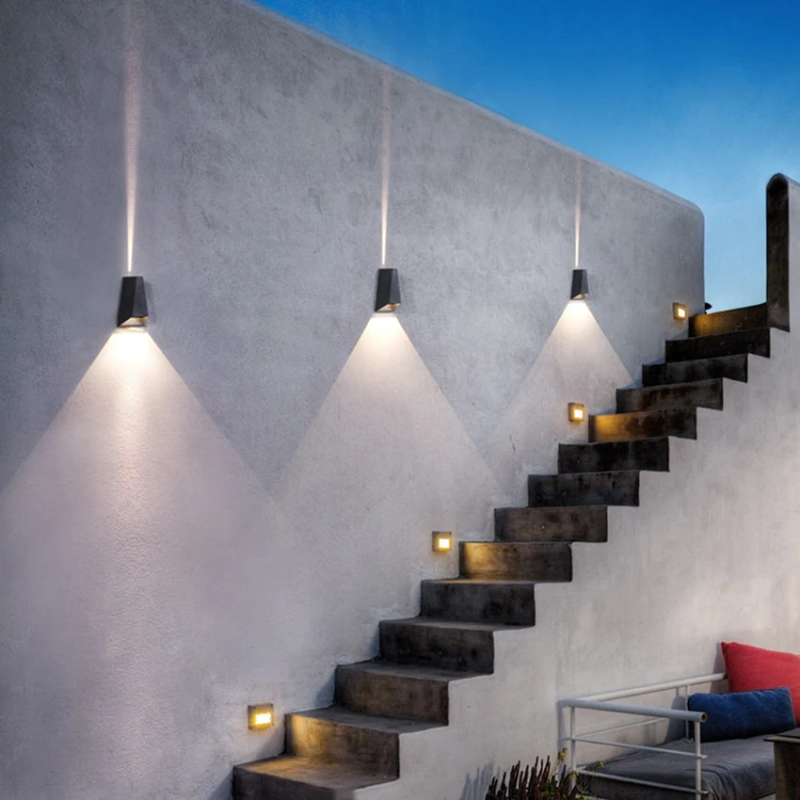 Waterproof Outdoor Pyramid LED Wall Sconce